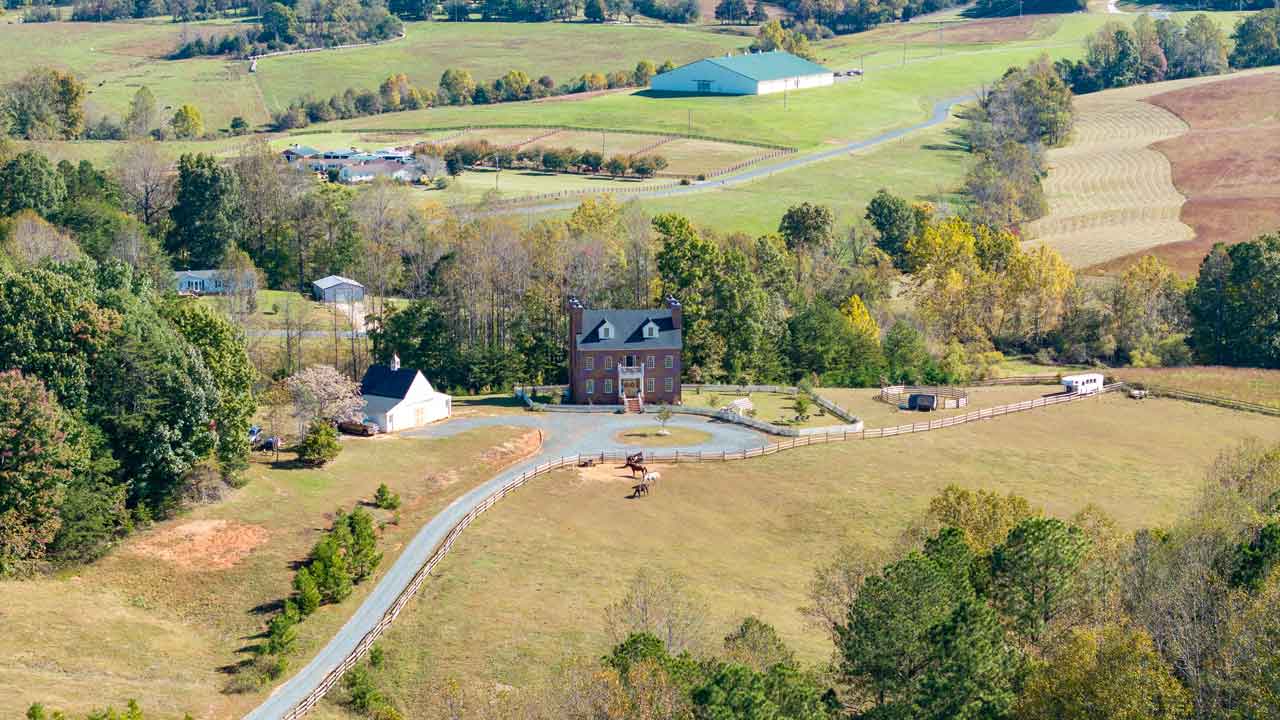 Endwyke Hall views in the countryside of Appomattox Virginia